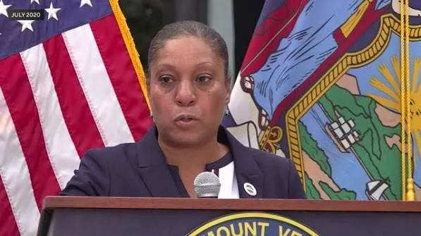 Ex-NY Police Official Accused of Helping Son in Bronx Courthouse Shooting